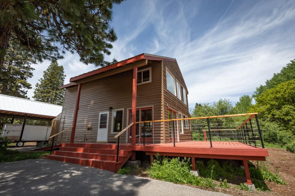 Sportsman House • Crystal Creek Mountain Lodge